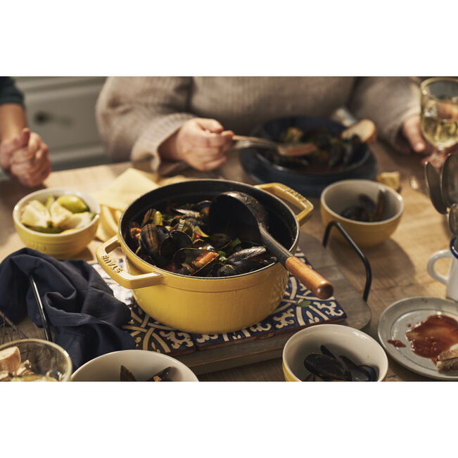 Staub Round Cocotte 3.7L/3.9-Qt Citron