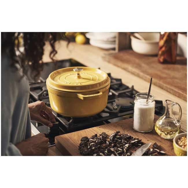 Staub Round Cocotte 3.7L/3.9-Qt Citron