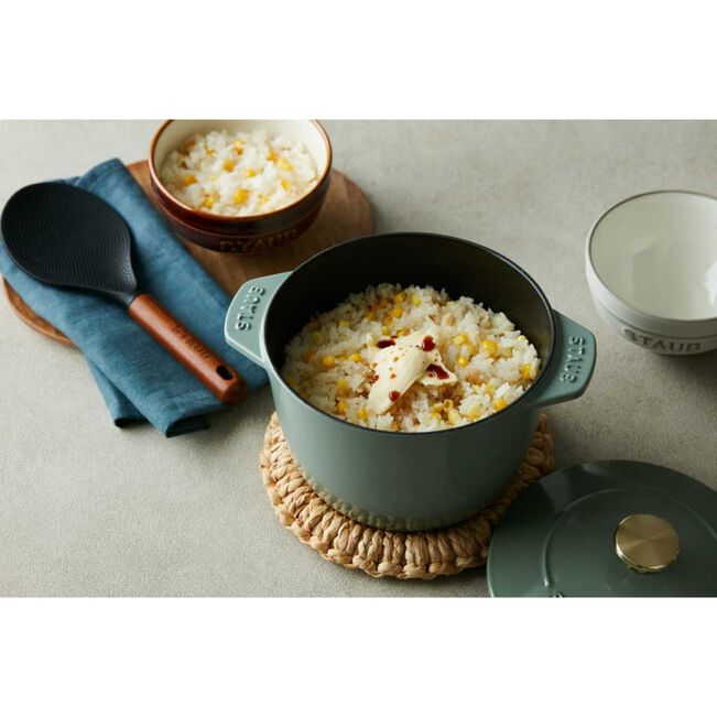 Staub Petite Round Cocotte 1.7L / 1.9-Qt Eucalyptus