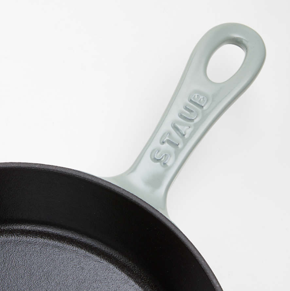 Staub 8.5"/22cm Traditional Deep Fry Pan Eucalyptus *b/o until early April 2026*