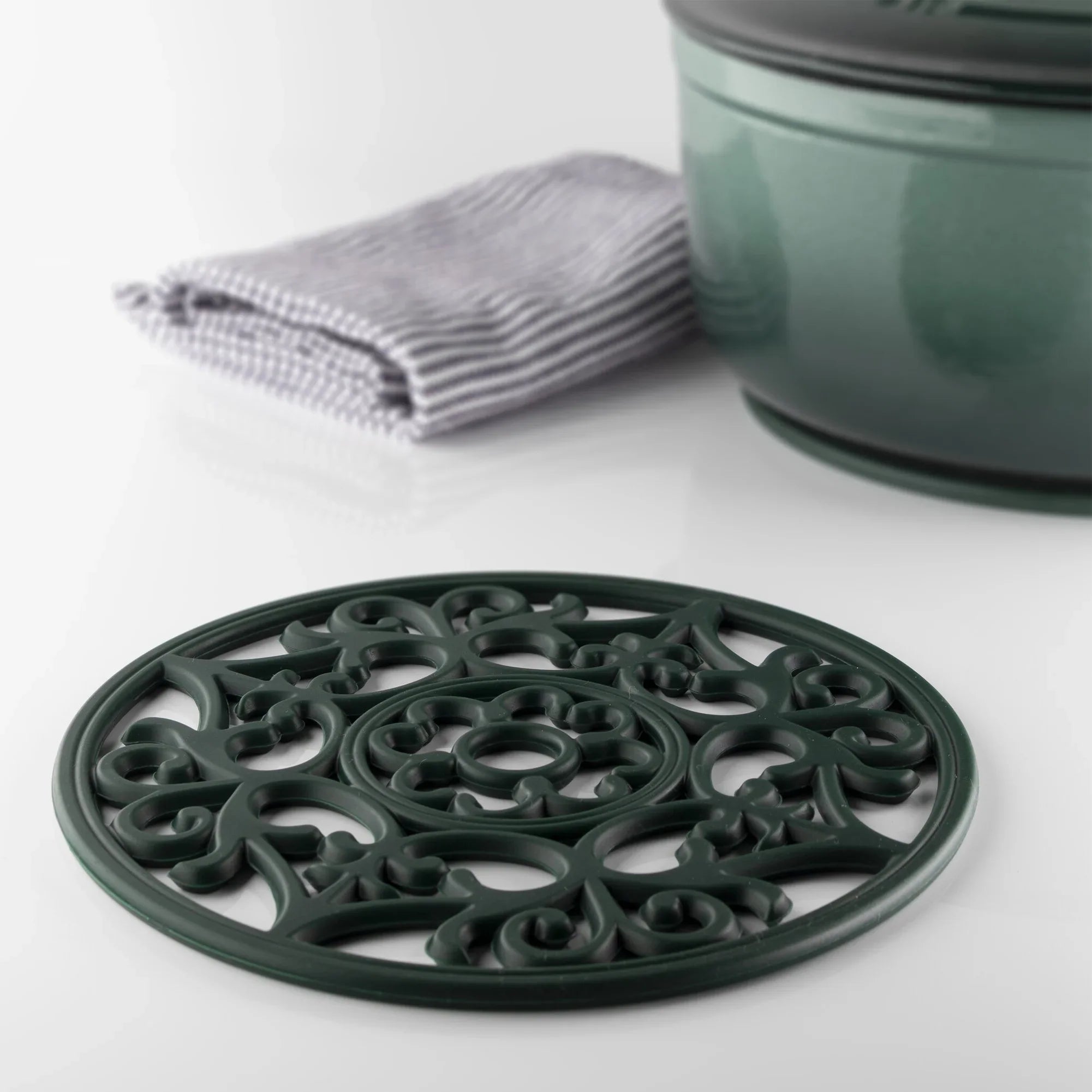 Round Vintage Silicone Trivet - Racing Green